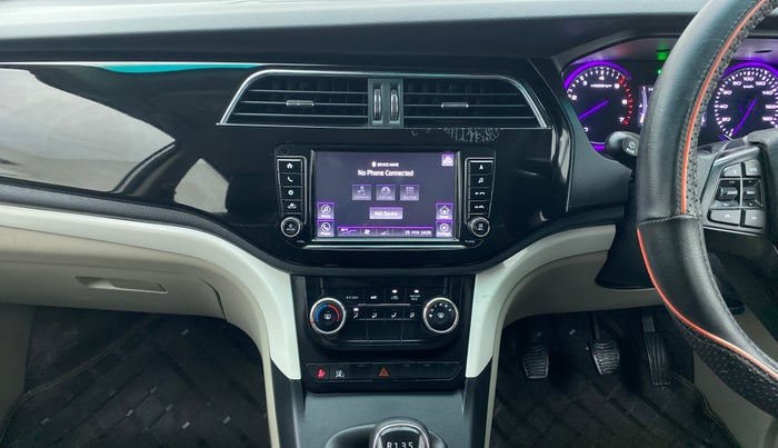 2019 Mahindra MARAZZO M6 8 STR, Diesel, Manual, 19,323 km, Air Conditioner