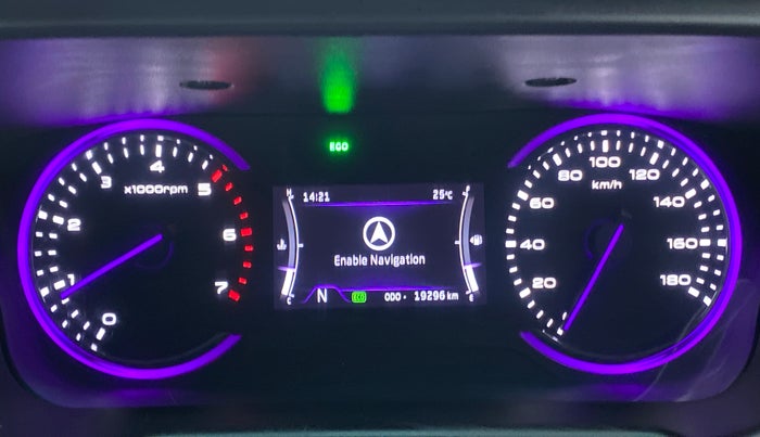 2019 Mahindra MARAZZO M6 8 STR, Diesel, Manual, 19,323 km, Odometer Image