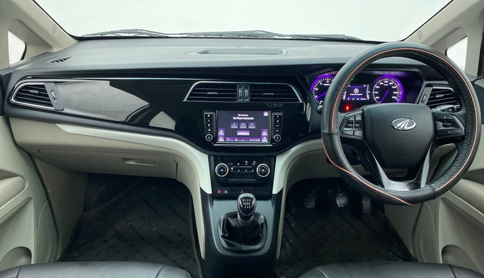 2019 Mahindra MARAZZO M6 8 STR, Diesel, Manual, 19,323 km, Dashboard