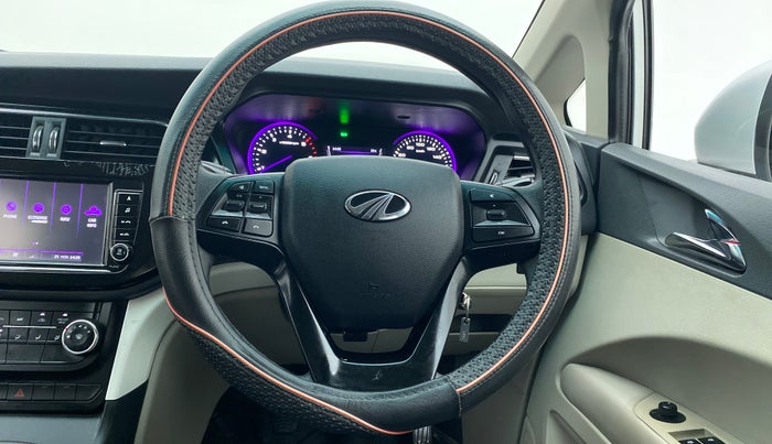 2019 Mahindra MARAZZO M6 8 STR, Diesel, Manual, 19,323 km, Steering Wheel Close Up