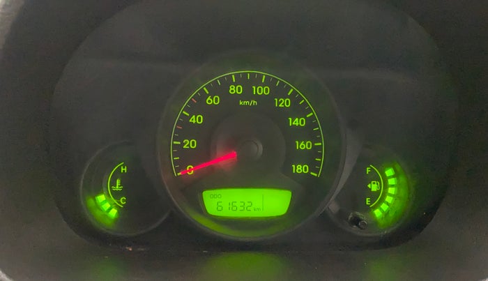 2015 Hyundai Eon ERA +, Petrol, Manual, 61,631 km, Odometer Image