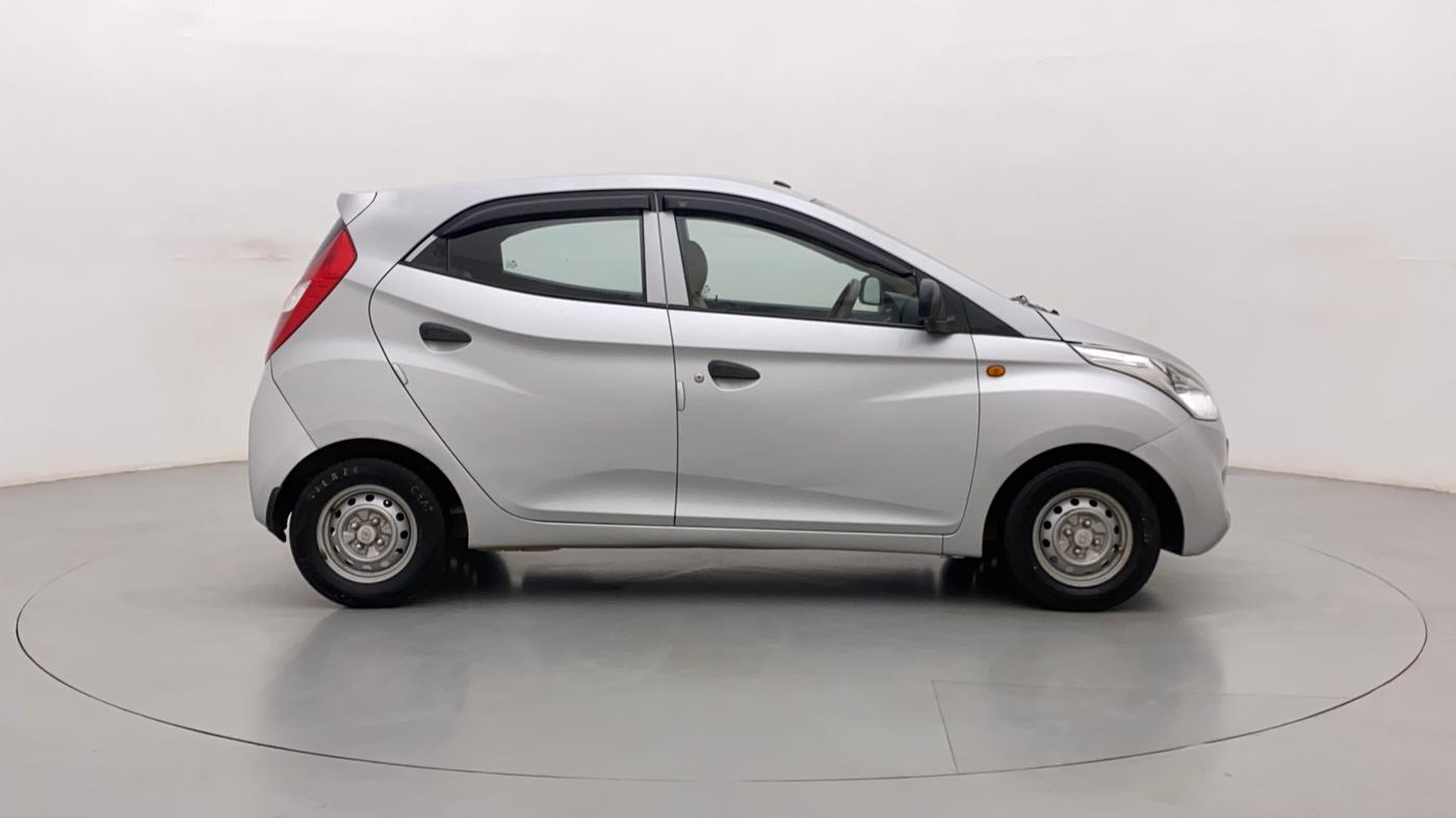 2015 Hyundai Eon ERA +, Petrol, Manual, 61,631 km, Right Side View