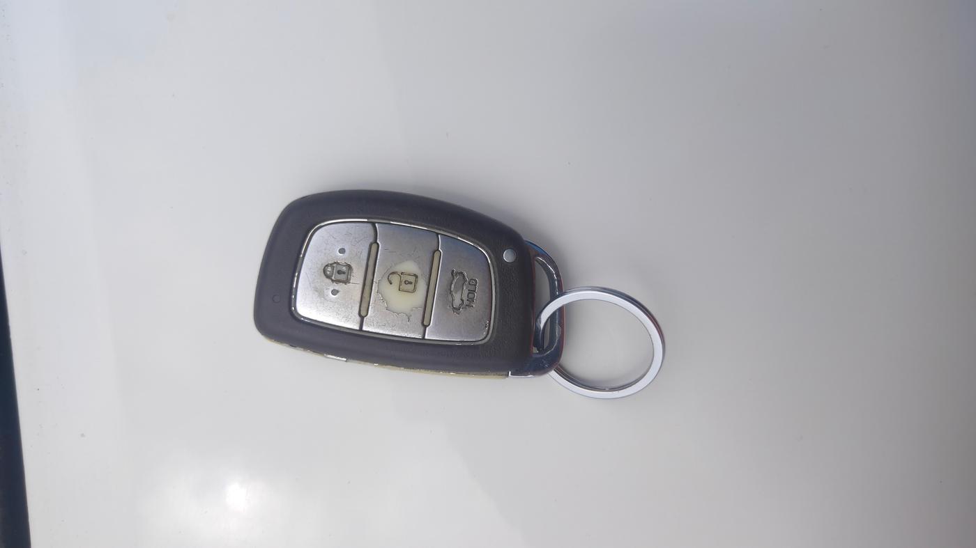 2014 Hyundai Grand i10 SPORTZ 1.2 KAPPA VTVT, Petrol, Manual, 96,451 km, Key Close Up