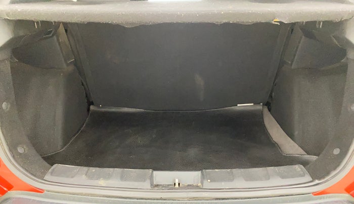 2018 Tata NEXON XM PETROL, Petrol, Manual, 58,446 km, Boot Inside