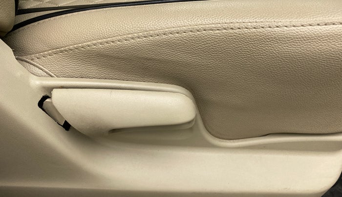 2018 Maruti Ertiga VDI SHVS, Diesel, Manual, 52,724 km, Driver Side Adjustment Panel