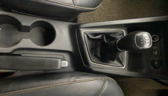 2020 Hyundai Elite i20 SPORTZ PLUS 1.2, Petrol, Manual, 63,436 km, Gear Lever