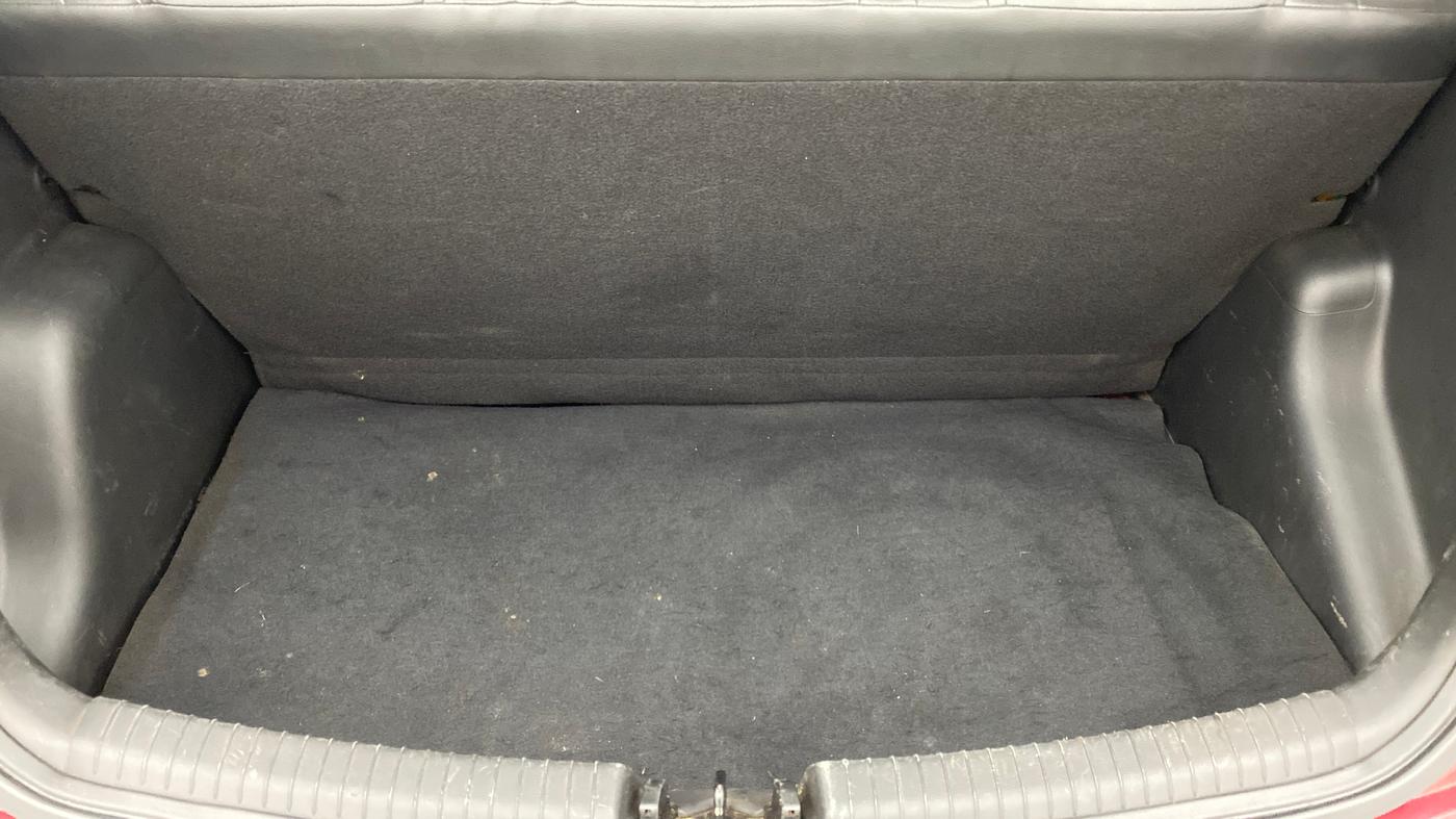 2013 Hyundai Grand i10 ERA 1.2 VTVT, Petrol, Manual, 46,782 km, Boot Inside