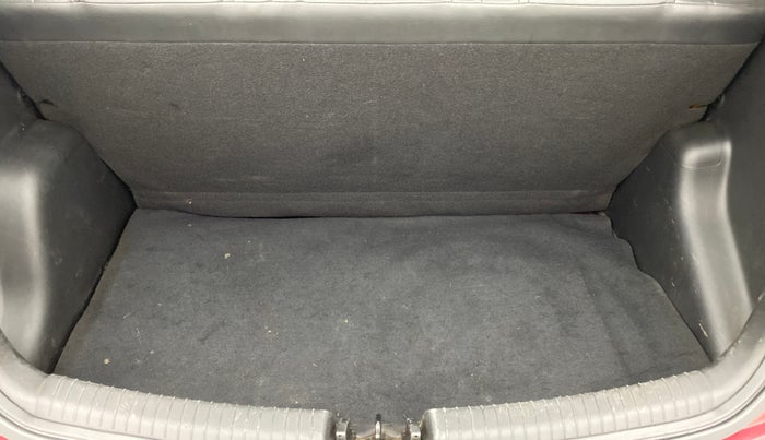 2013 Hyundai Grand i10 ERA 1.2 VTVT, Petrol, Manual, 46,782 km, Boot Inside