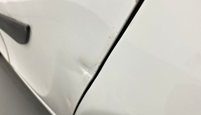 2018 Tata Tiago XZA PETROL, Petrol, Automatic, 98,298 km, Rear left door - Slightly dented
