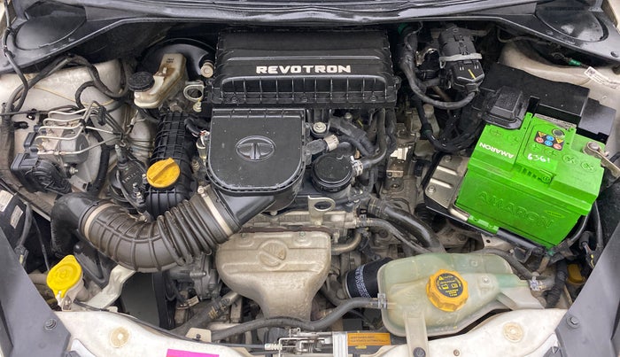 2018 Tata Tiago XZA PETROL, Petrol, Automatic, 98,298 km, Open Bonet