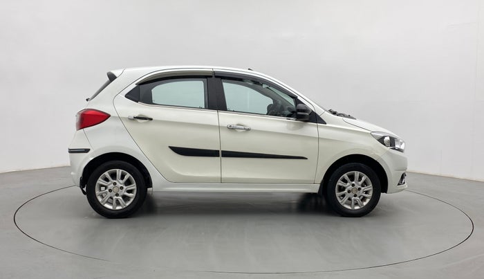 2018 Tata Tiago XZA PETROL, Petrol, Automatic, 98,298 km, Right Side View