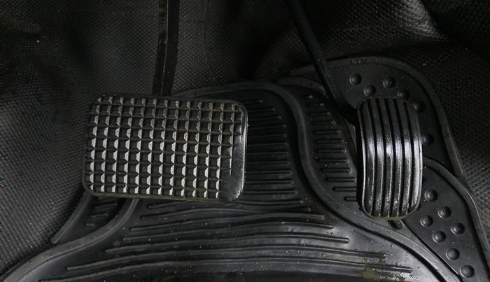 2018 Tata Tiago XZA PETROL, Petrol, Automatic, 98,298 km, Pedals
