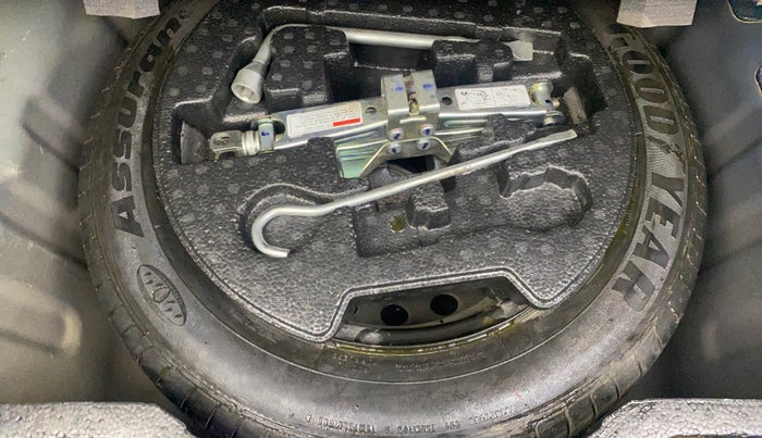 2017 Maruti Ciaz ALPHA  AT 1.4  PETROL, CNG, Automatic, 55,035 km, Spare Tyre