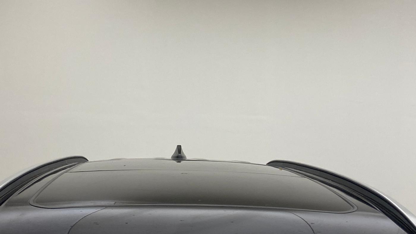 2022 Hyundai ALCAZAR PLATINUM(O) 7STR 2.0 AT, Petrol, Automatic, 52,433 km, Moonroof/ Sunroof