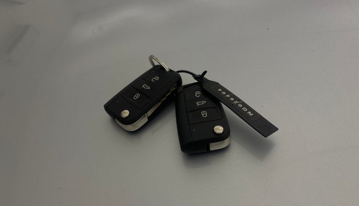 2022 Skoda KUSHAQ STYLE 1.5L TSI MT, Petrol, Manual, 15,817 km, Key Close Up