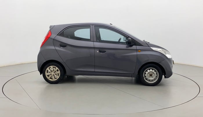 2018 Hyundai Eon ERA +, Petrol, Manual, 67,563 km, Right Side View