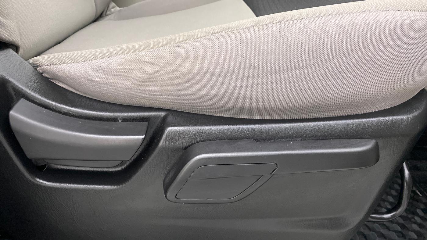 2020 Mahindra Scorpio S9, Diesel, Manual, 5,272 km, Driver Side Adjustment Panel