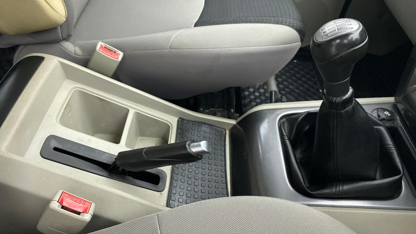 2020 Mahindra Scorpio S9, Diesel, Manual, 5,272 km, Gear Lever
