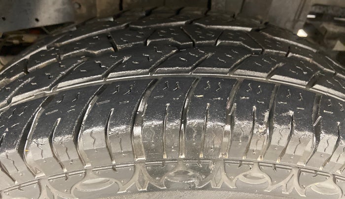 2019 Mahindra Thar CRDE 4X4 AC, Diesel, Manual, 18,253 km, Right Front Tyre Tread