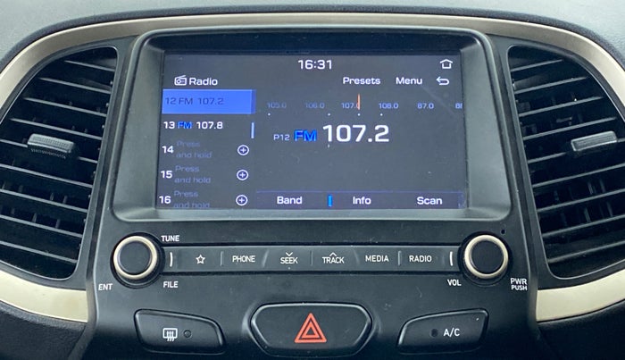 2019 Hyundai NEW SANTRO SPORTZ CNG, CNG, Manual, 63,793 km, Infotainment System