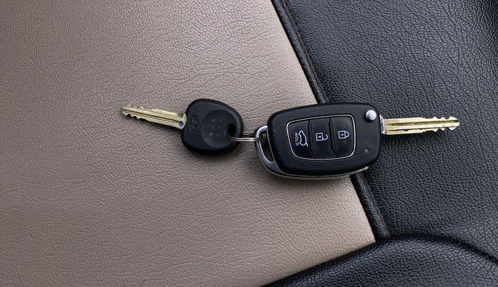 2019 Hyundai Elite i20 SPORTZ PLUS 1.2, Petrol, Manual, 41,509 km, Key Close Up