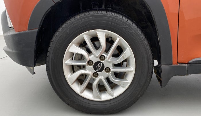 2016 Mahindra Kuv100 K8 6 STR, Petrol, Manual, 61,322 km, Left Front Wheel