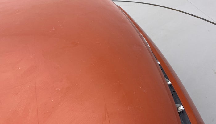 2016 Mahindra Kuv100 K8 6 STR, Petrol, Manual, 61,322 km, Bonnet (hood) - Slightly dented
