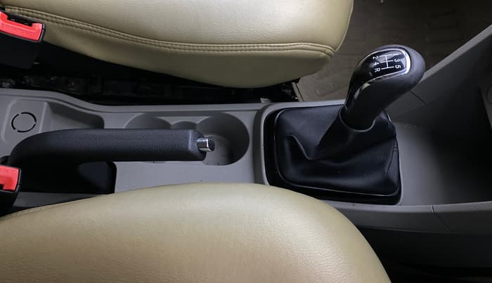 2019 Tata Tiago XZ PETROL, Petrol, Manual, 83,981 km, Gear Lever