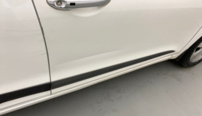 2016 Hyundai Elite i20 ASTA 1.2, Petrol, Manual, 41,011 km, Driver-side door - Slightly dented