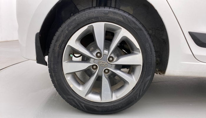 2016 Hyundai Elite i20 ASTA 1.2, Petrol, Manual, 41,011 km, Right Rear Wheel
