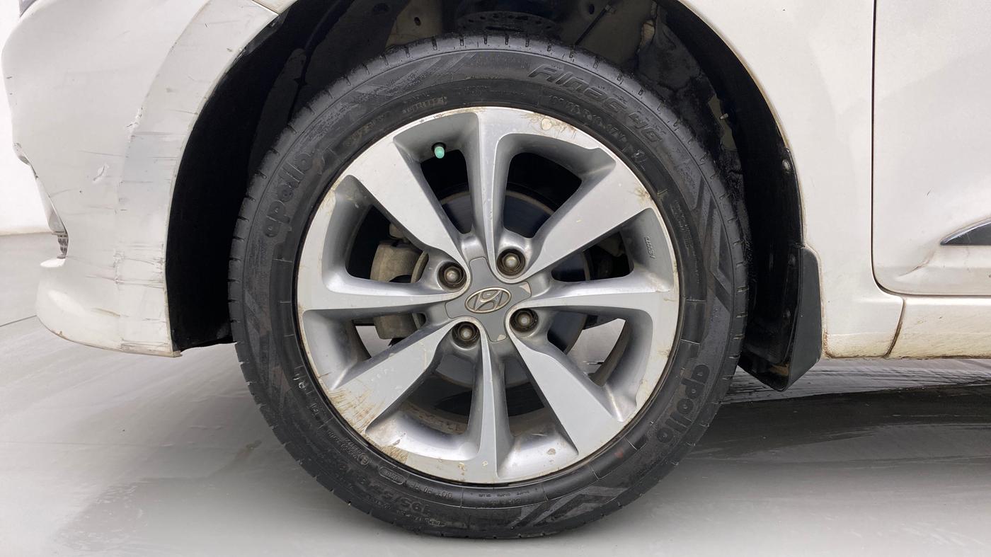 2016 Hyundai Elite i20 ASTA 1.2, Petrol, Manual, 41,011 km, Left Front Wheel