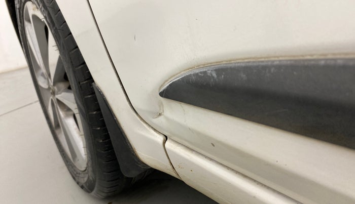 2016 Hyundai Elite i20 ASTA 1.2, Petrol, Manual, 41,011 km, Front passenger door - Slightly dented