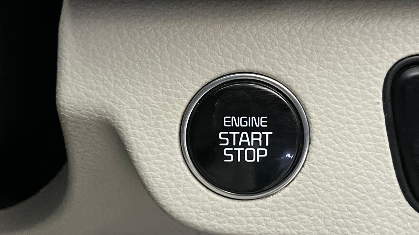 2021 KIA SELTOS HTX 1.5 PETROL, Petrol, Manual, 79,495 km, Keyless Start/ Stop Button
