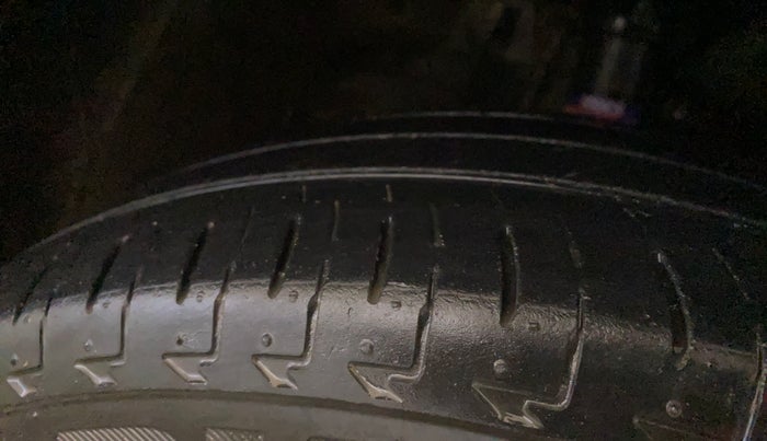 2018 Honda Amaze 1.2L I-VTEC S CVT, Petrol, Automatic, 77,052 km, Right Front Tyre Tread