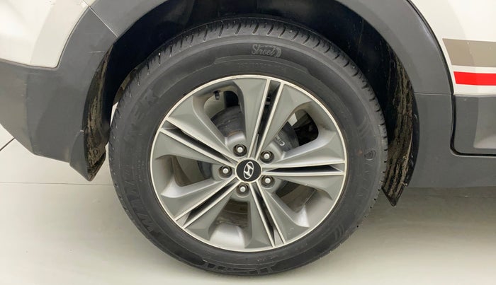 2016 Hyundai Creta SX PLUS  ANNIVERSARY EDITION 1.6 PETROL, Petrol, Manual, 68,403 km, Right Rear Wheel