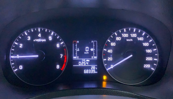 2016 Hyundai Creta SX PLUS  ANNIVERSARY EDITION 1.6 PETROL, Petrol, Manual, 68,403 km, Odometer Image