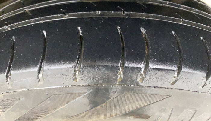 2016 Datsun Go Plus T, Petrol, Manual, 74,805 km, Left Rear Tyre Tread