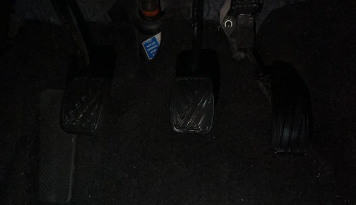 2018 Maruti Baleno DELTA PETROL 1.2, Petrol, Manual, 61,526 km, Pedals