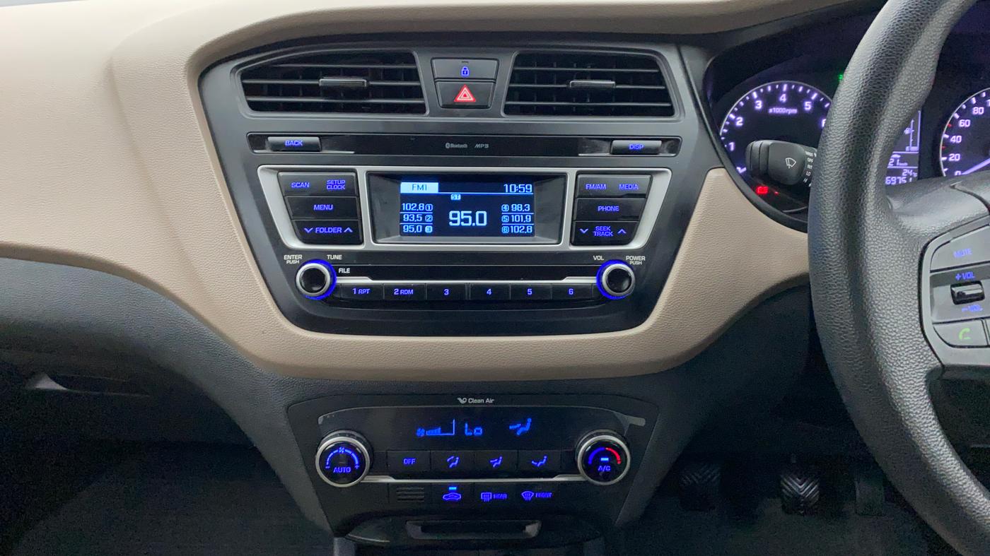 2016 Hyundai Elite i20 Sportz 1.2 VTVT MT, Petrol, Manual, 69,901 km, Air Conditioner