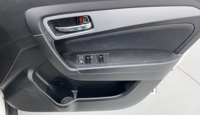 2021 Maruti Vitara Brezza ZXI+ AT SHVS, Petrol, Automatic, 3,450 km, Driver Side Door Panels Control
