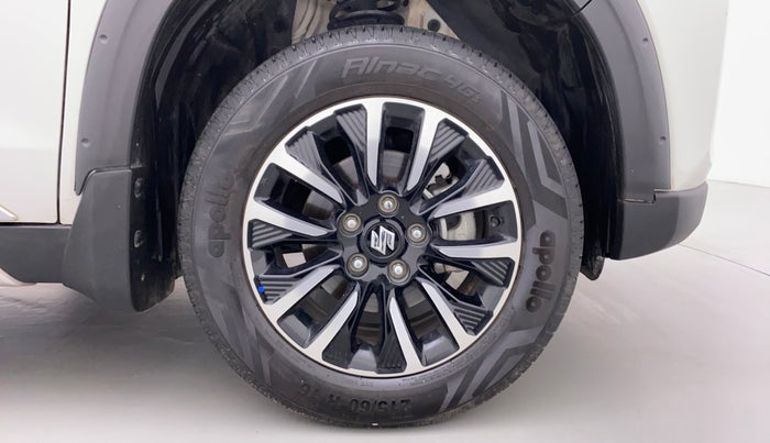 2021 Maruti Vitara Brezza ZXI+ AT SHVS, Petrol, Automatic, 3,450 km, Right Front Wheel