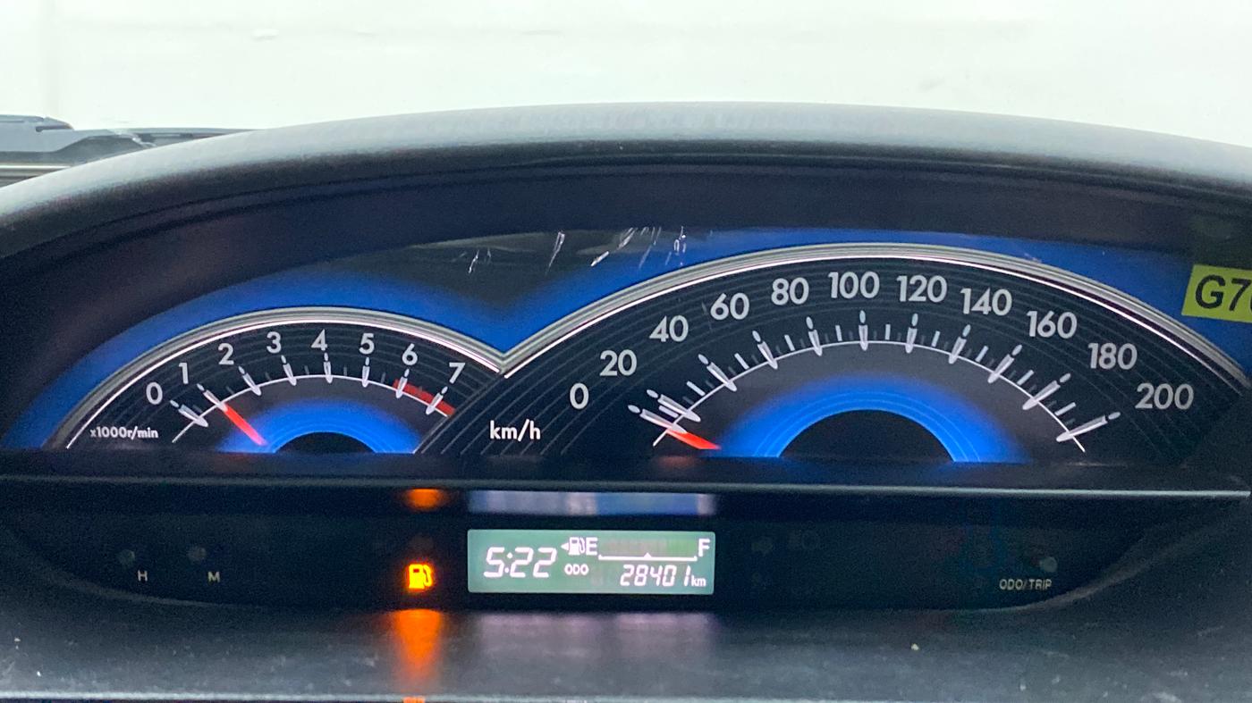 2015 Toyota Etios CROSS 1.2 G, Petrol, Manual, 28,401 km, Odometer Image