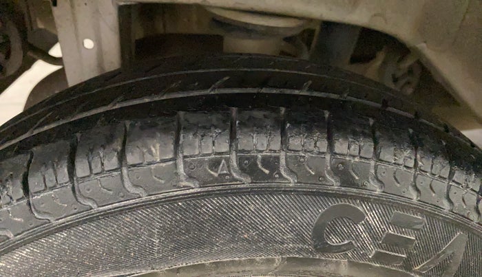 2013 Maruti Alto 800 LXI, Petrol, Manual, 60,019 km, Right Rear Tyre Tread