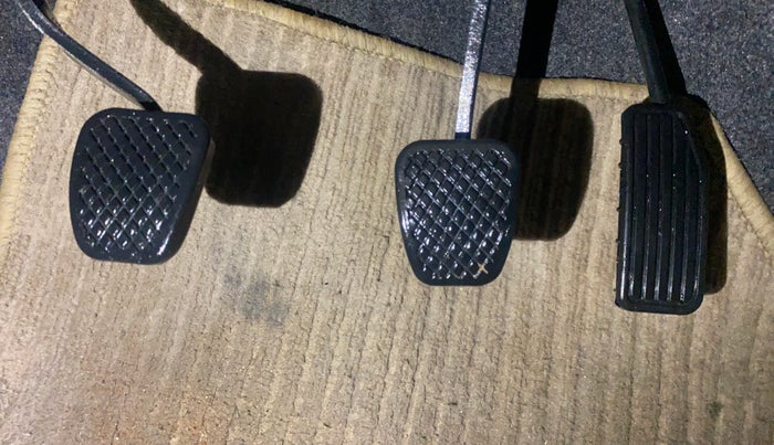 2015 Honda Amaze 1.2L I-VTEC S, Petrol, Manual, 35,479 km, Pedals