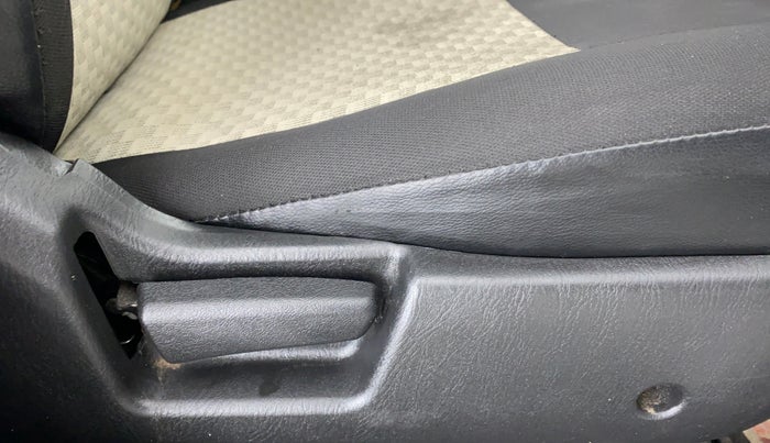 2020 Maruti Alto LXI, Petrol, Manual, 16,722 km, Driver Side Adjustment Panel