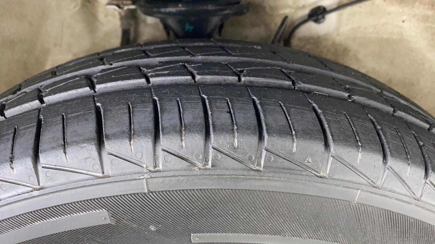 2020 Maruti Alto LXI, Petrol, Manual, 16,722 km, Right Front Tyre Tread