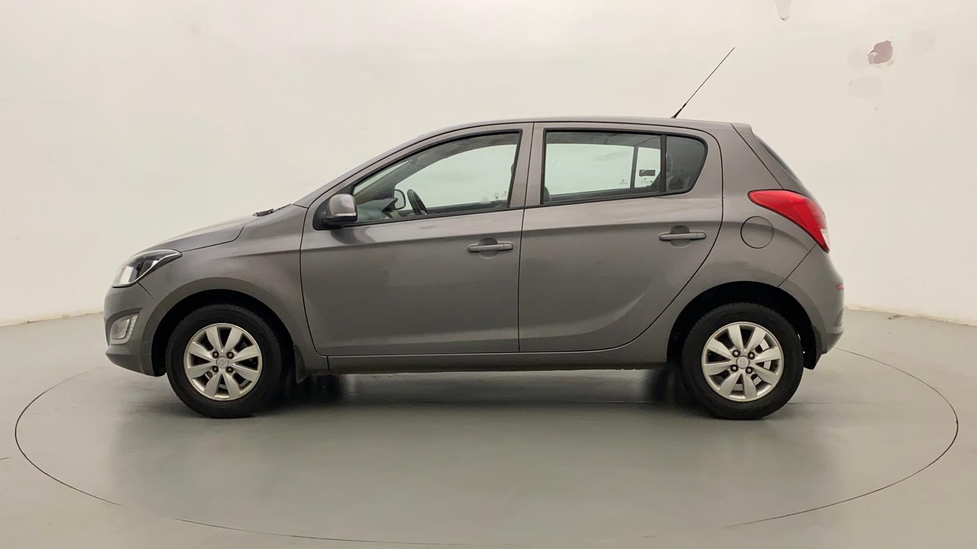 2013 Hyundai i20 SPORTZ 1.2, Petrol, Manual, 56,404 km, Left Side