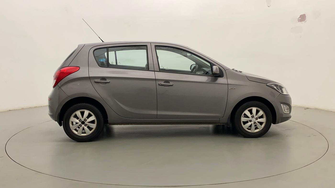 2013 Hyundai i20 SPORTZ 1.2, Petrol, Manual, 56,404 km, Right Side