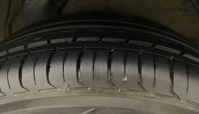 2013 Hyundai i20 SPORTZ 1.2, Petrol, Manual, 56,404 km, Left Rear Tyre Tread