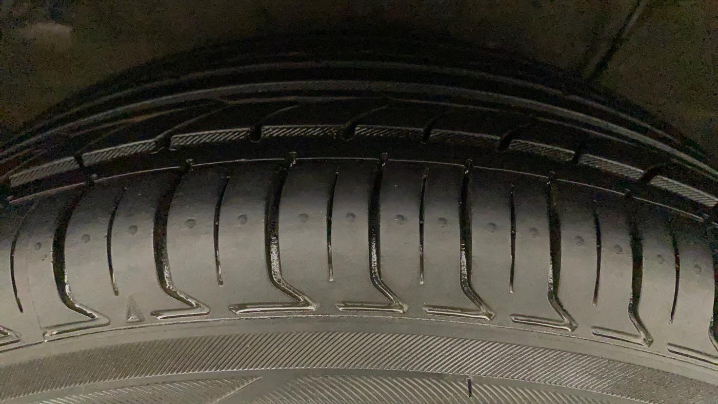 2013 Hyundai i20 SPORTZ 1.2, Petrol, Manual, 56,404 km, Right Rear Tyre Tread